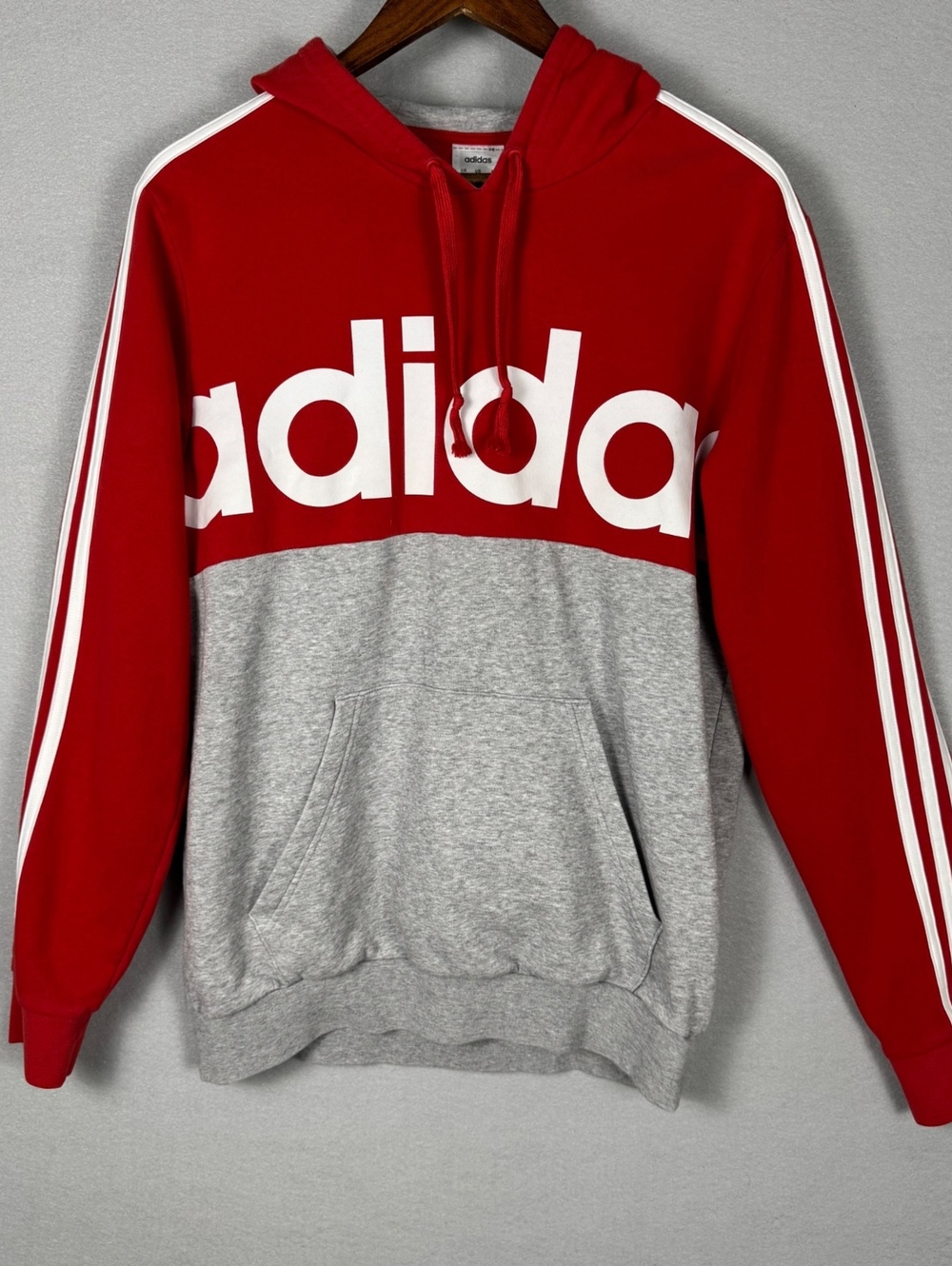Adidas Men's Medium Pullover Hoodie Colorblock Red Gray